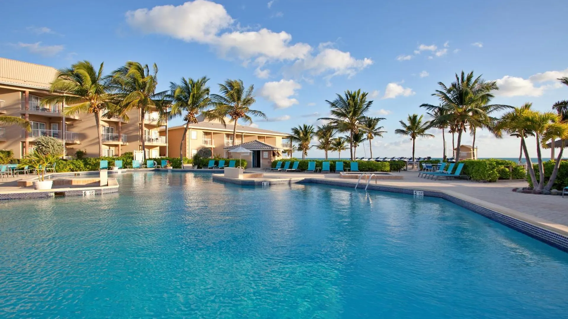 ***  The Grand Caymanian Resort George Town Kaaiman-eilanden