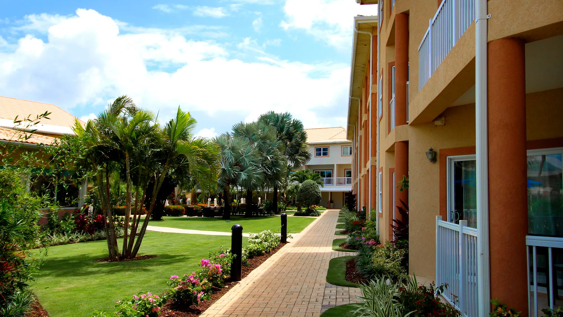 The Grand Caymanian Resort George Town