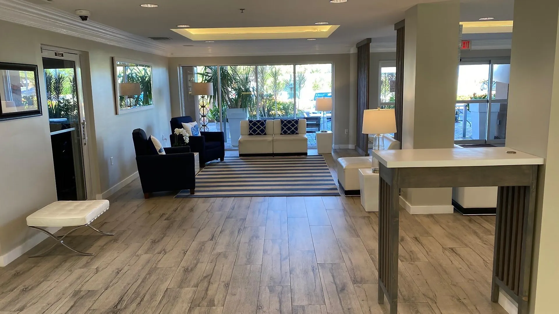The Grand Caymanian Resort Τζώρτζταουν 3*,
