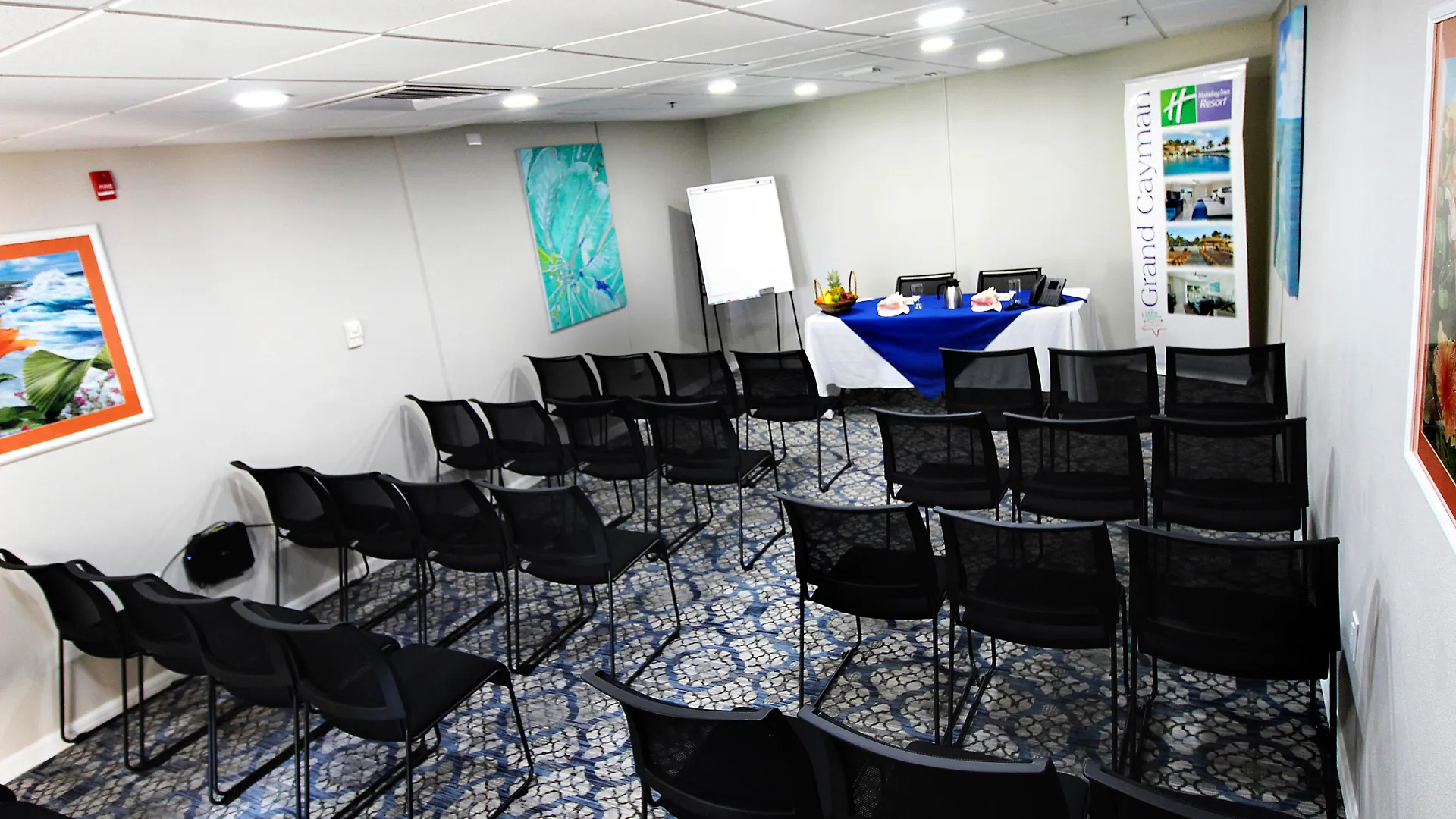 The Grand Caymanian Resort Τζώρτζταουν 3*,