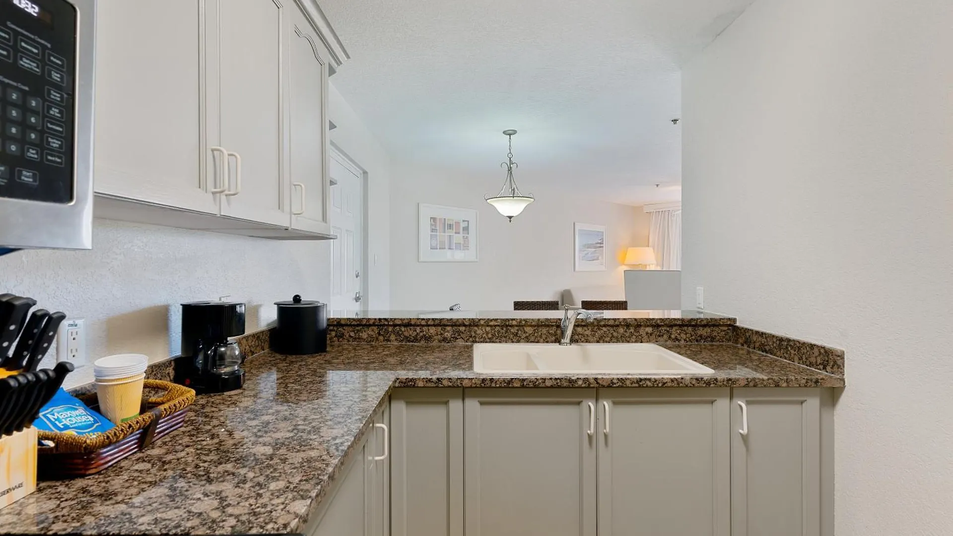 ***  The Grand Caymanian Resort George Town Isole Cayman